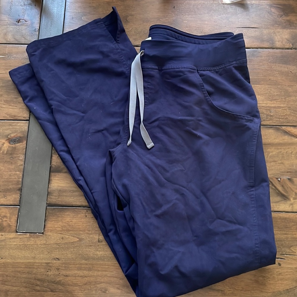 Figs kade cargo scrub pants